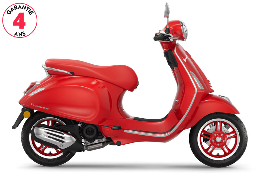 Vespa Primavera RED 50
